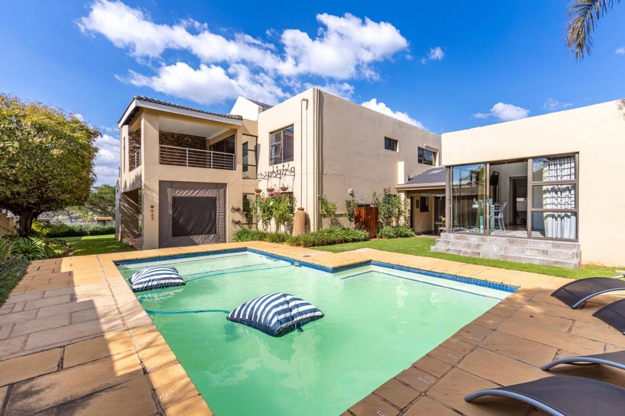 Fleur De Lis Guesthouse Krugersdorp Luaran gambar